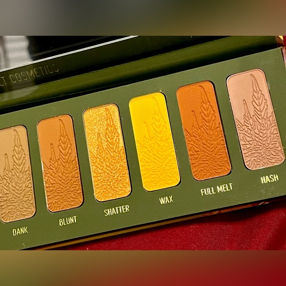 MELT “420 FOUR TWENTY” MAKEUP VAULT/ GOLD FOIL COLLECTOR BOX & GLASS ACCESSORY - Picture 9 of 14